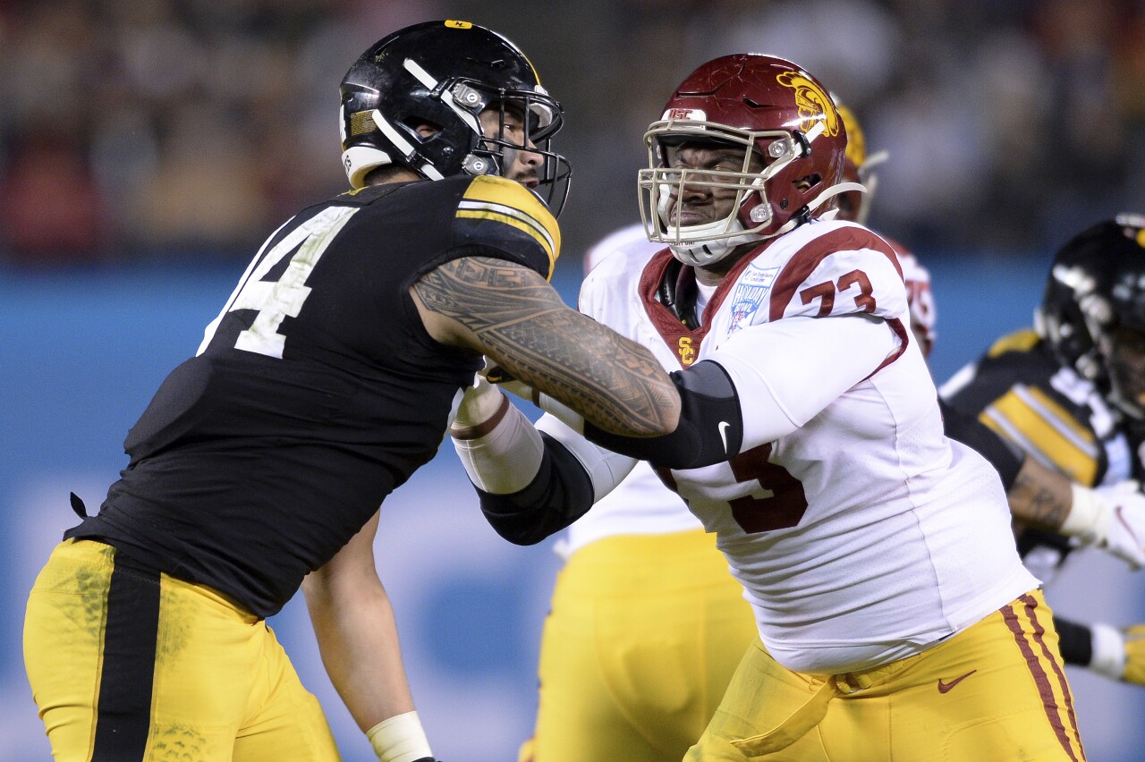 USC Trojans offensive tackle Austin Jackson at Holiday Bowl