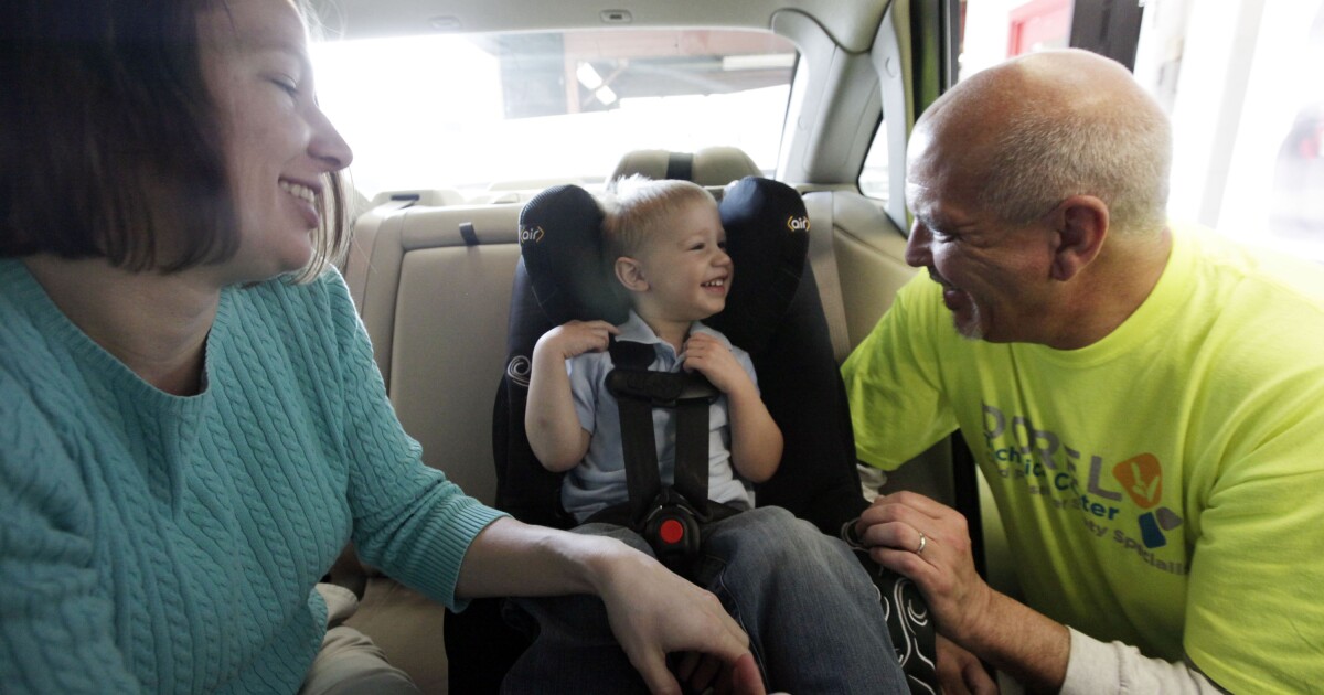 CHP to host free child car seat check