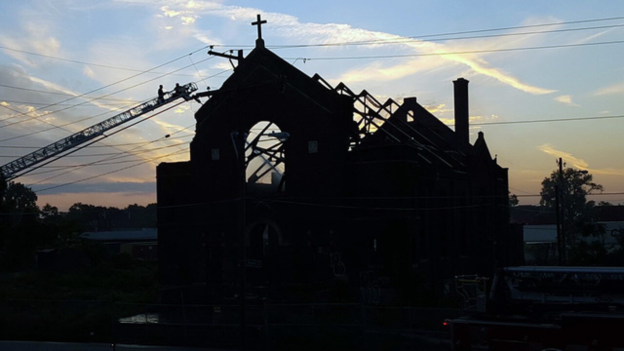 Fire destroys abandoned church in East Bottoms
