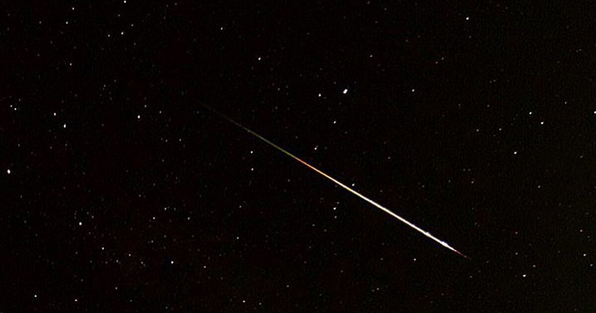 Today S Winter Solstice Brings With It A Meteor Shower Cold Moon