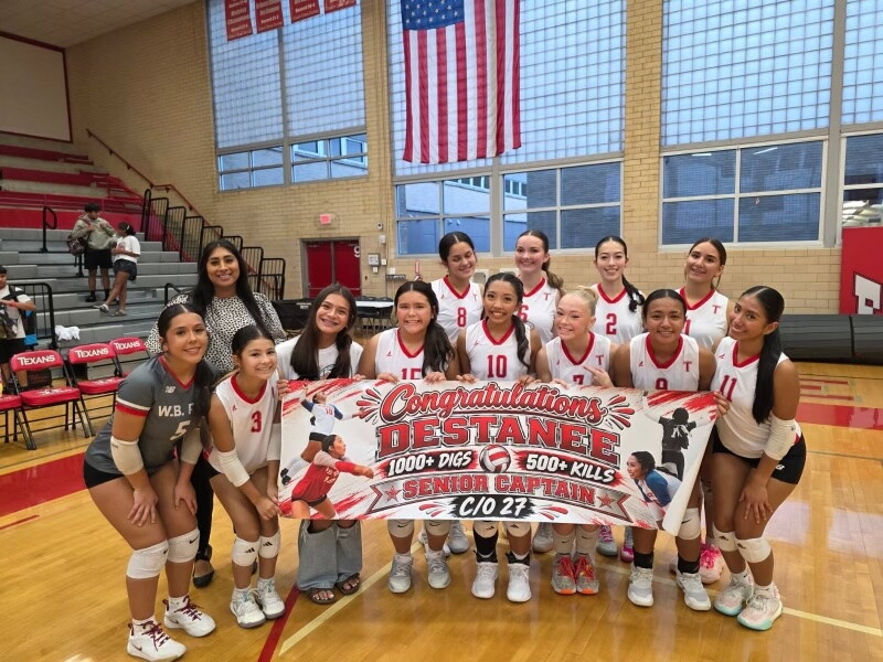 Ray's Destanee Hargis celebrates 1,000 digs and 500 kills