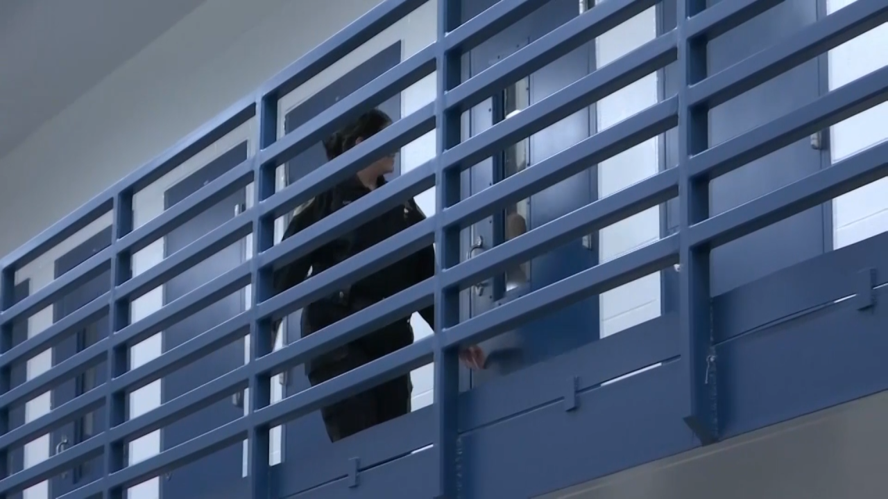 Yellowstone County jail workers call for higher starting wages