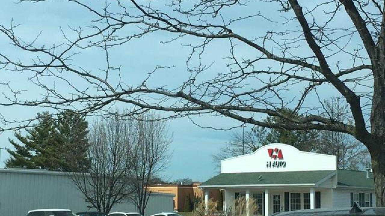 Indiana auto dealer told to stop car sales