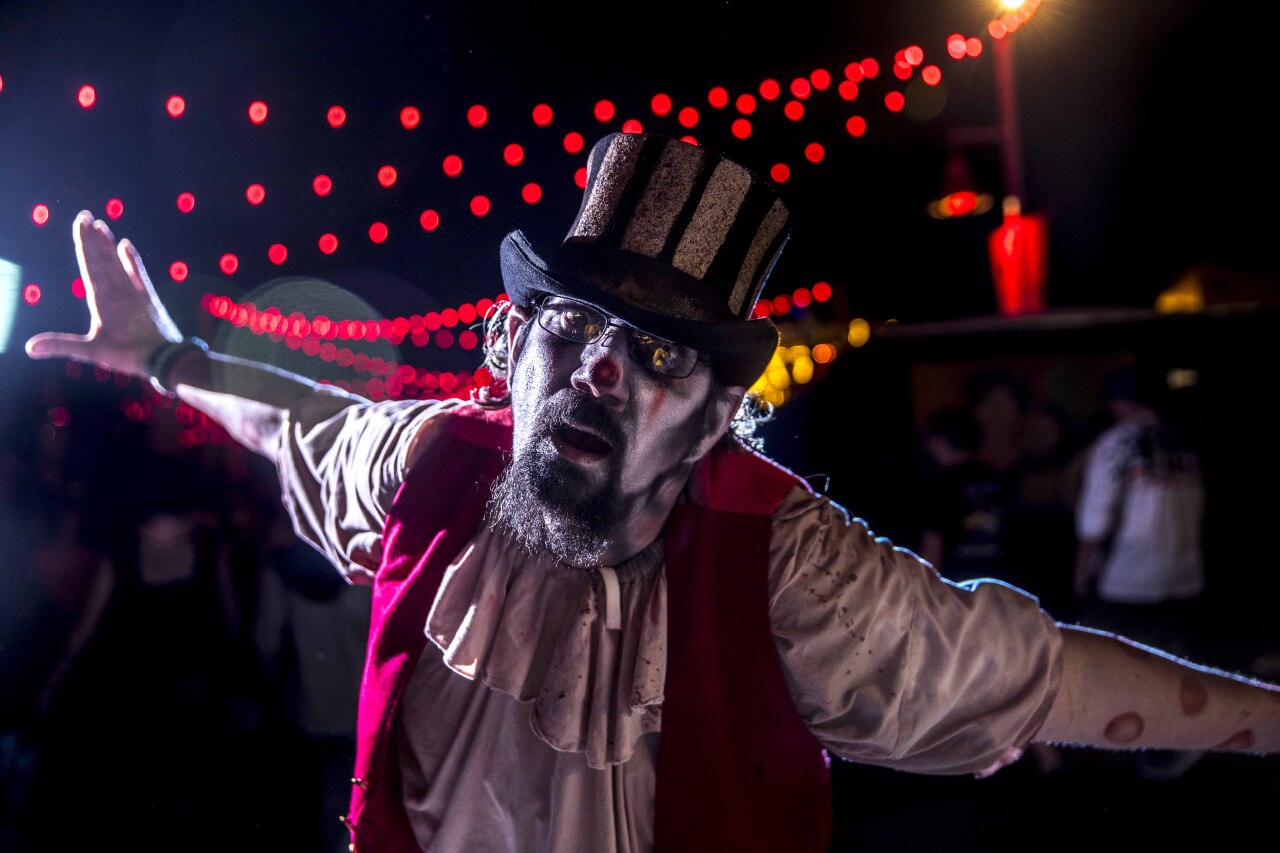 Halloween Haunt 04.jpg