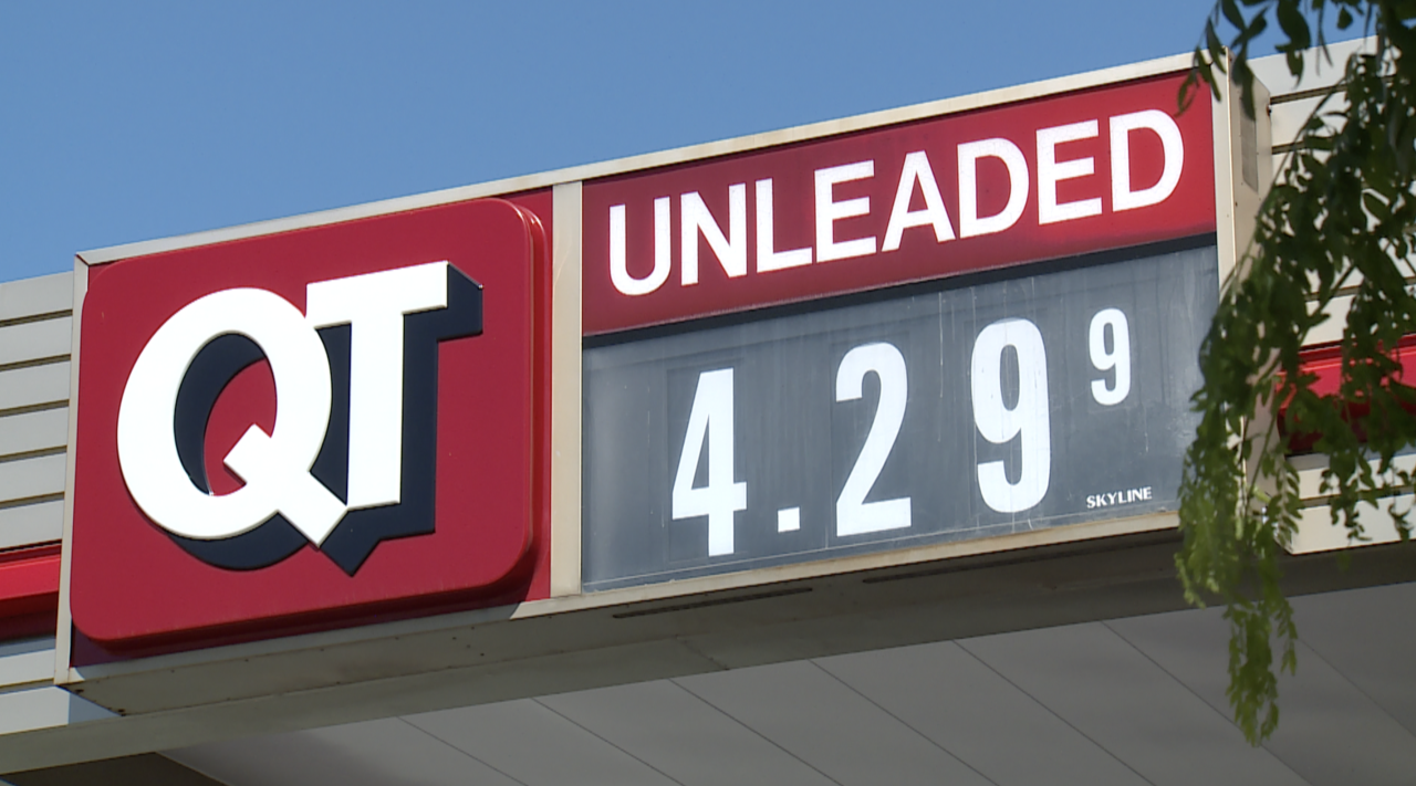Gas price.png