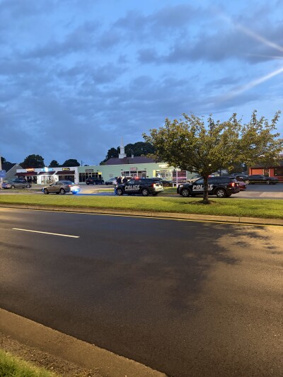 PT Victory Blvd shooting 080326