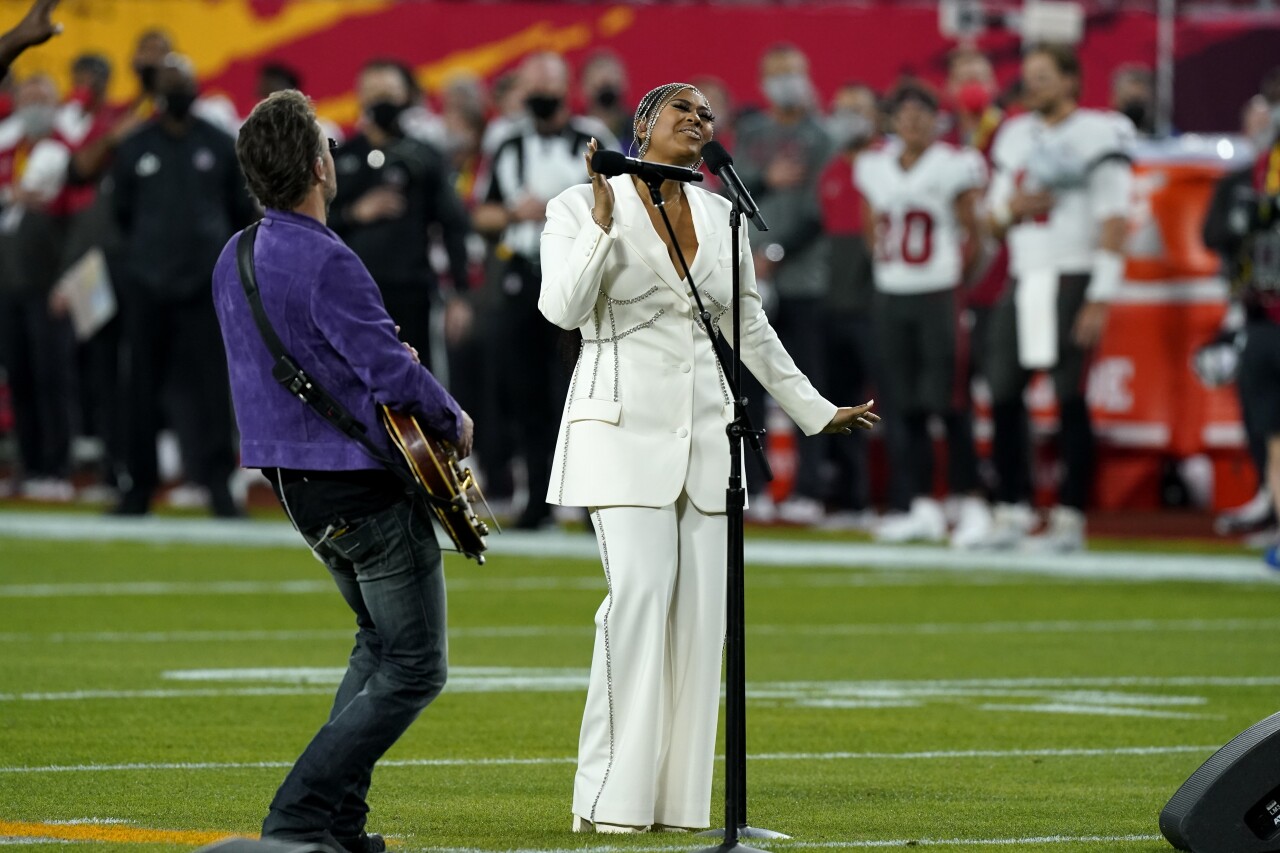 Chiefs Buccaneers Super Bowl Football