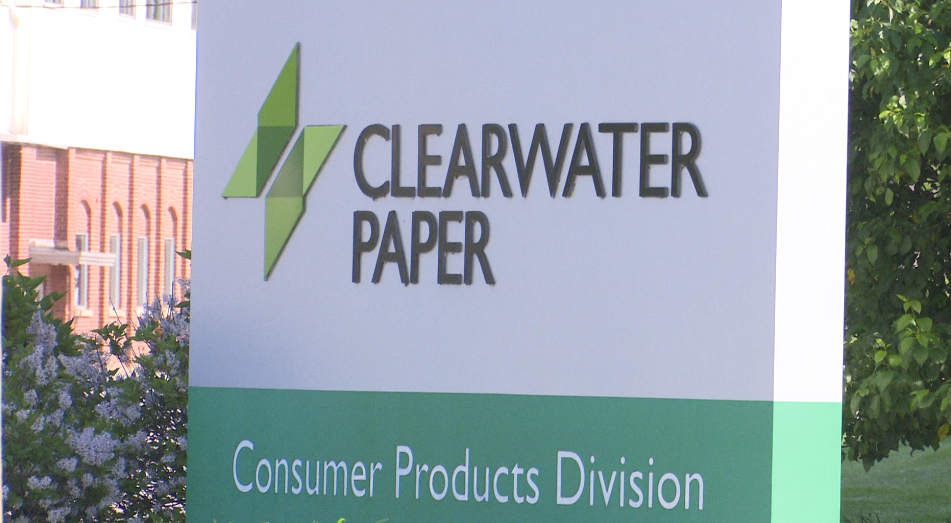 Clearwater Paper closing Neenah facility