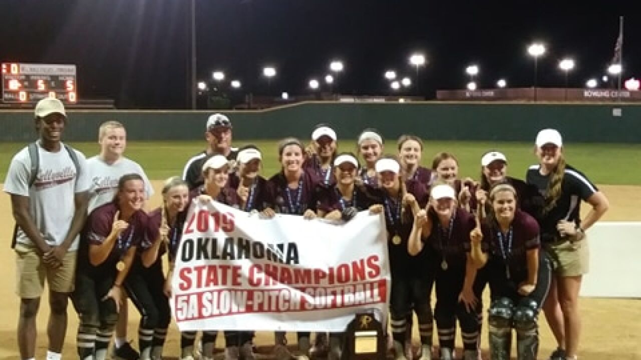 Kellyville slowpitch softball team wins state, makes history