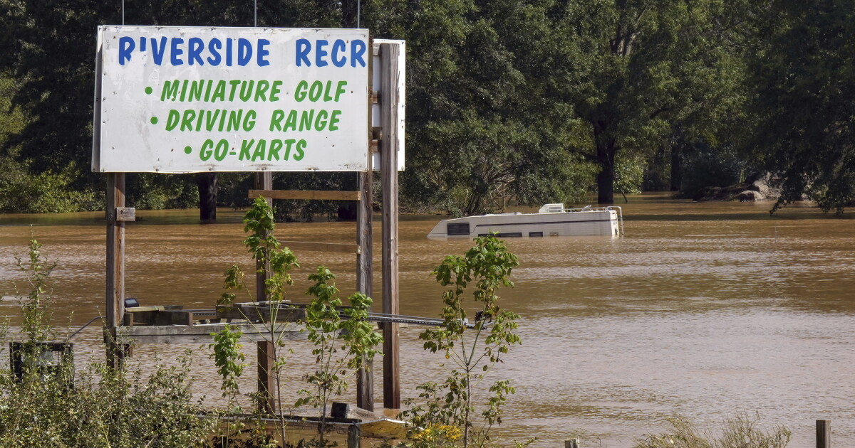 Death toll rises from Helene while supplies are rushed to North Carolina