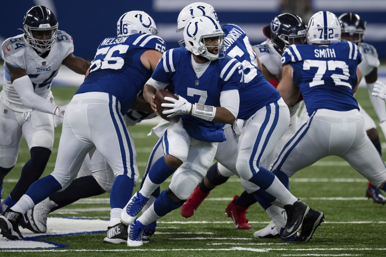 Indianapolis Colts QB Jacoby Brissett rolls out against Tennessee Titans in 2020