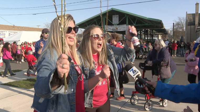 Tara and Emma Johnson at North Tonawanda party