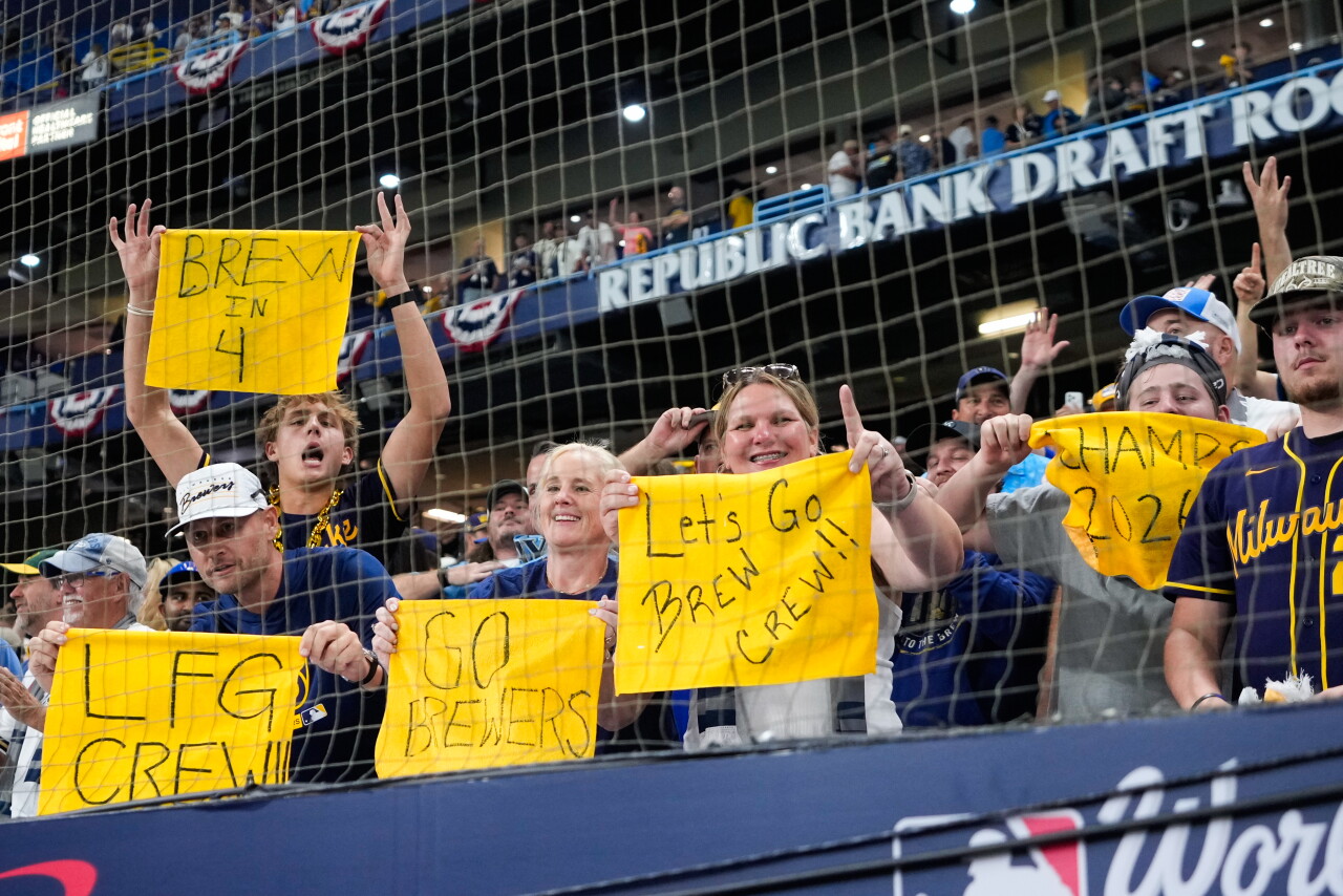 World Series Brewers Rays Baseball