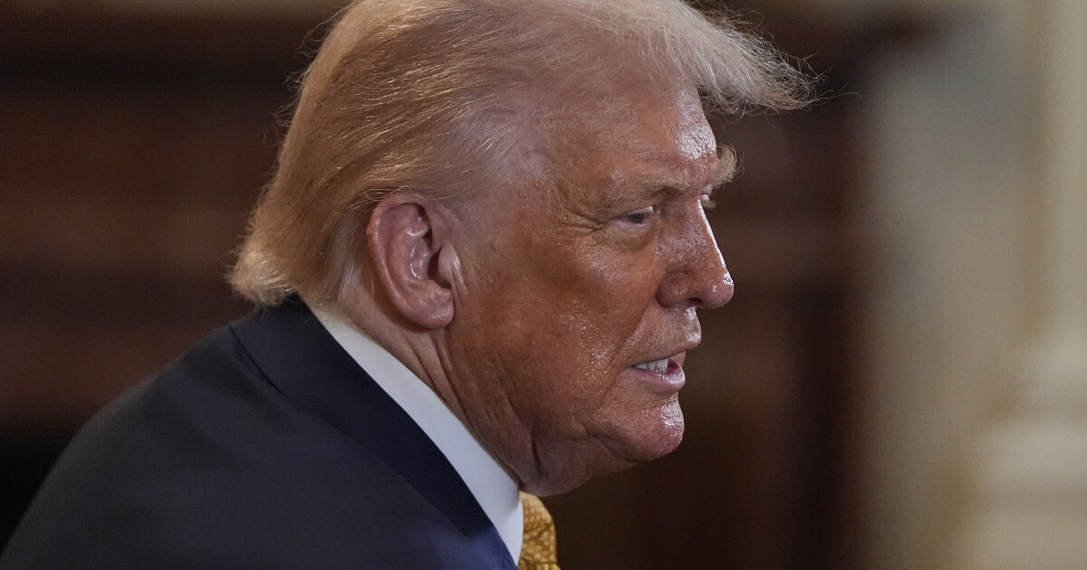 Trump to unveil AI plans as Americans raise concern over potential job ...