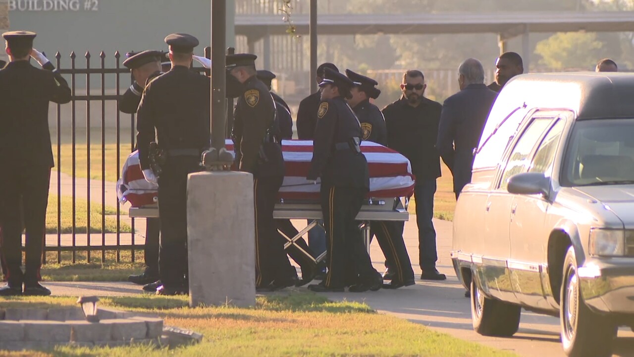Officer Ortiz Arrives San Pat Fairgrounds 2