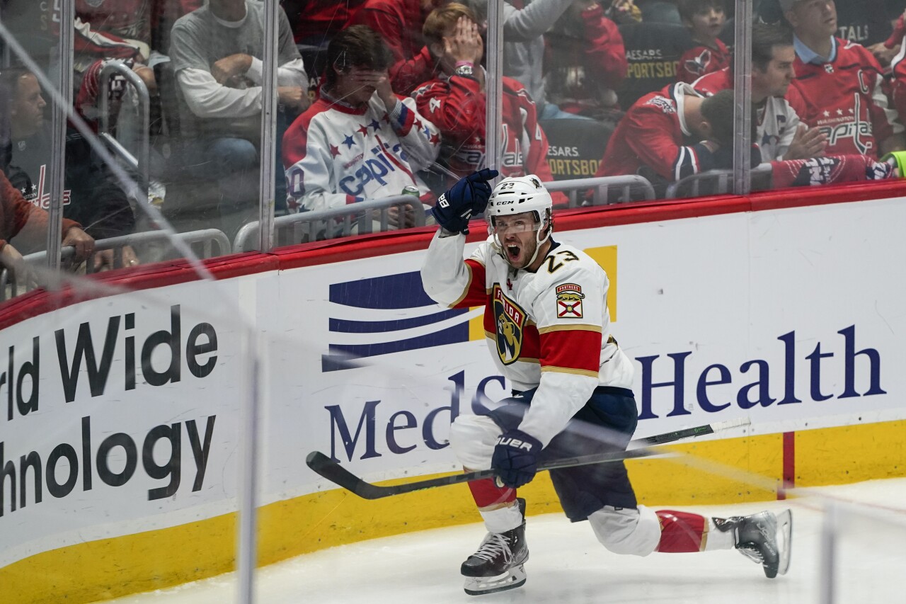 Florida Panthers center Carlos Verhaeghe celebrates game-winning goal at Washington Capitals, May 13, 2022