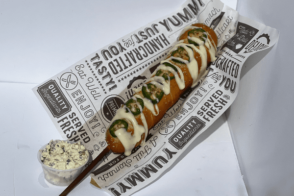 peno-pretzel-brat-600x400-1.png