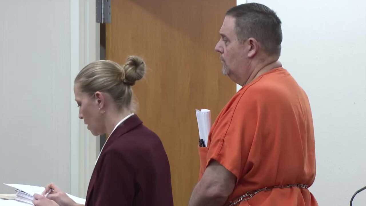 Daniel Warren in court