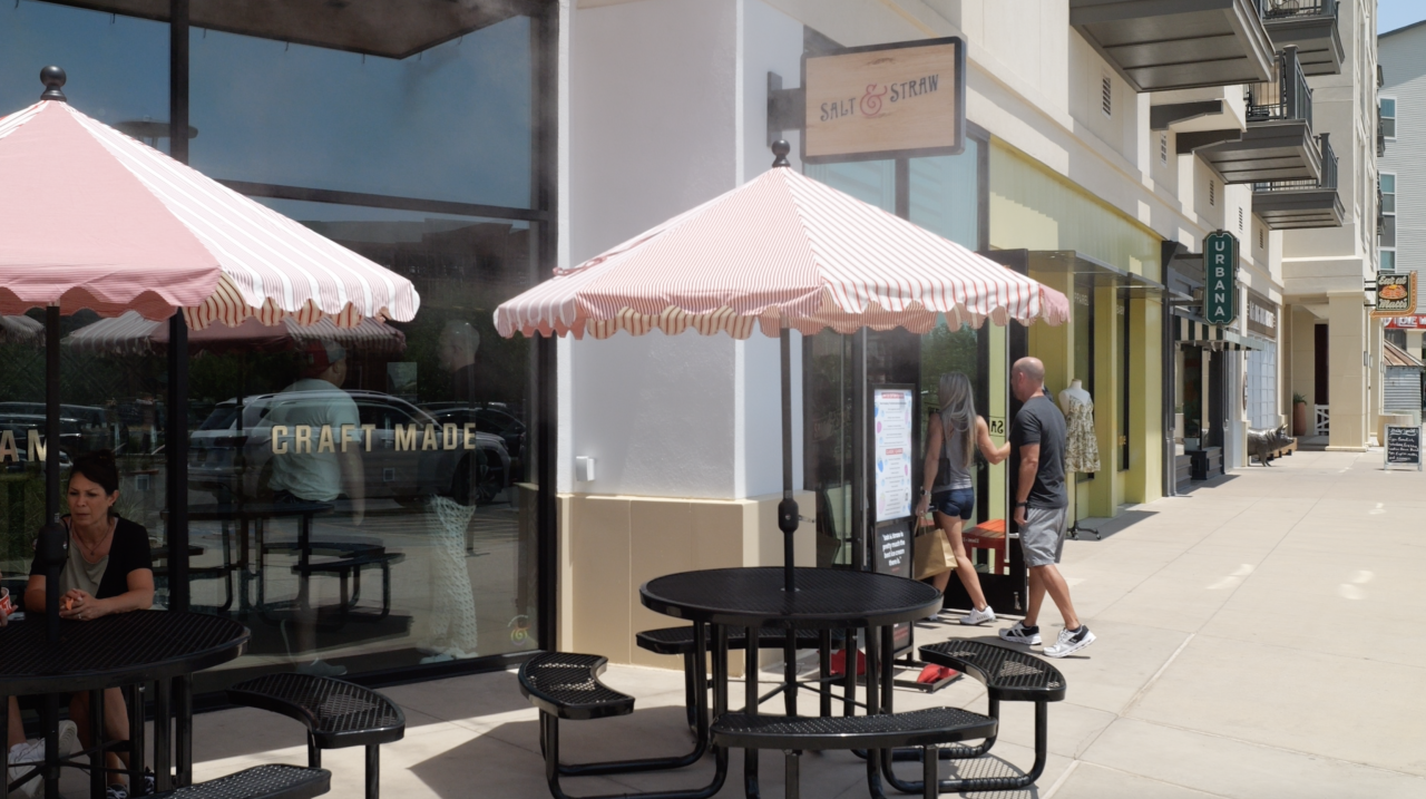 The Gilbert location has outdoor seating available for guests.