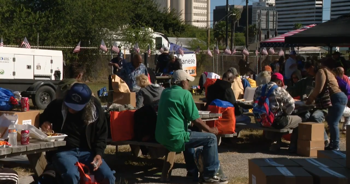 Veterans Stand Down aims to connect homeless, at-risk veterans with services