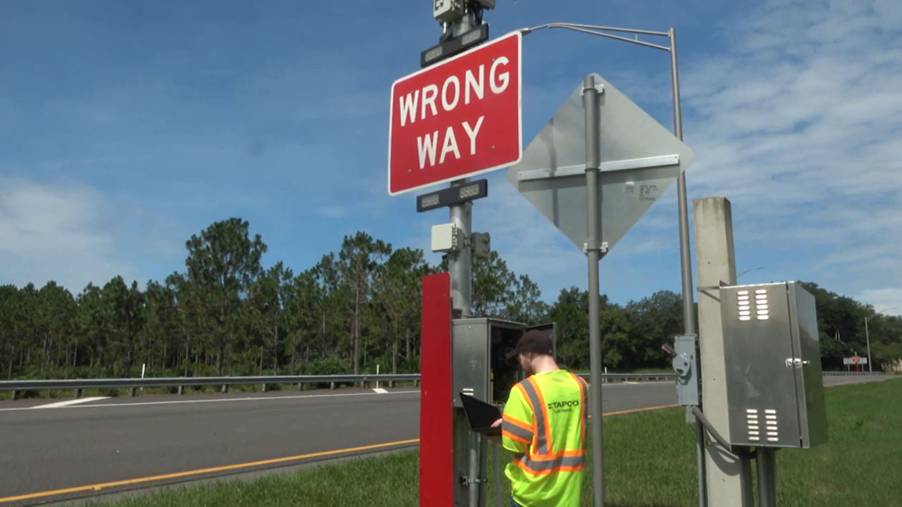 Using Post Driver Wrong Way AI used to detect wrong-way drivers in MKE; Why two incidents went ...