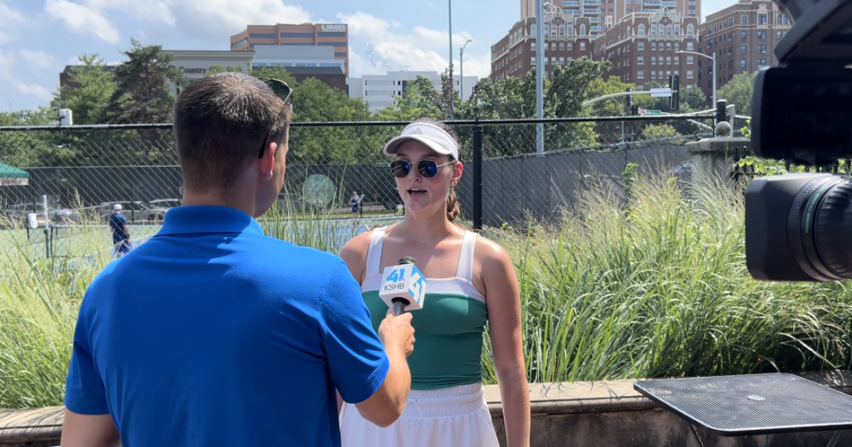 Outdoor sports continue as extreme heat hits KC; how athletes are preparing
