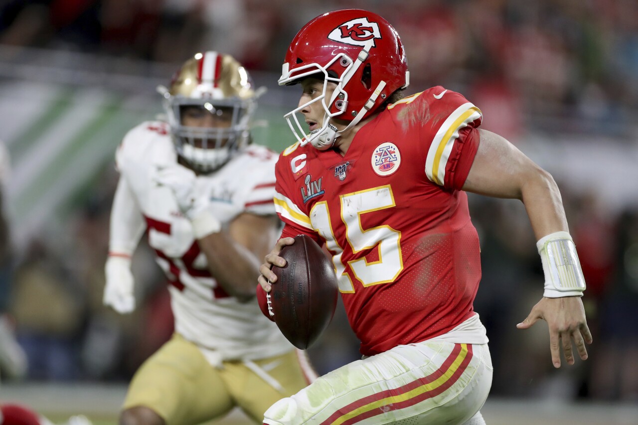 Kansas City Chiefs QB Patrick Mahomes scrambles vs. San Francisco 49ers in Super Bowl LIV at Hard Rock Stadium, Feb. 2, 2020