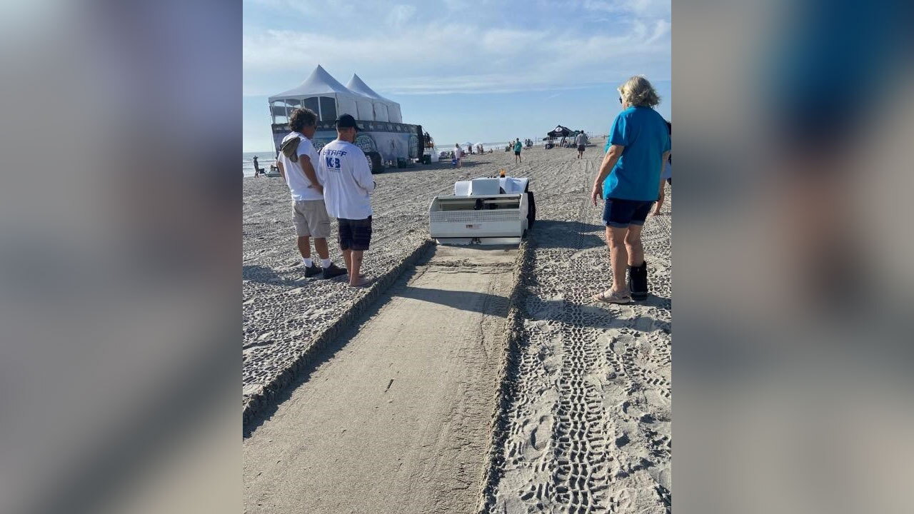 Bebot-beach-cleaning-robot-Credit-Keep-Florida-Beautiful-1.jpg