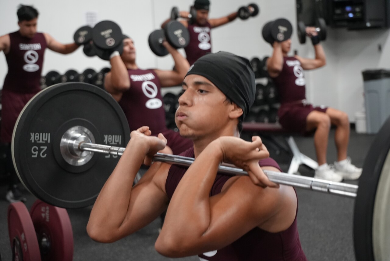 Sinton's Marcos Zapata