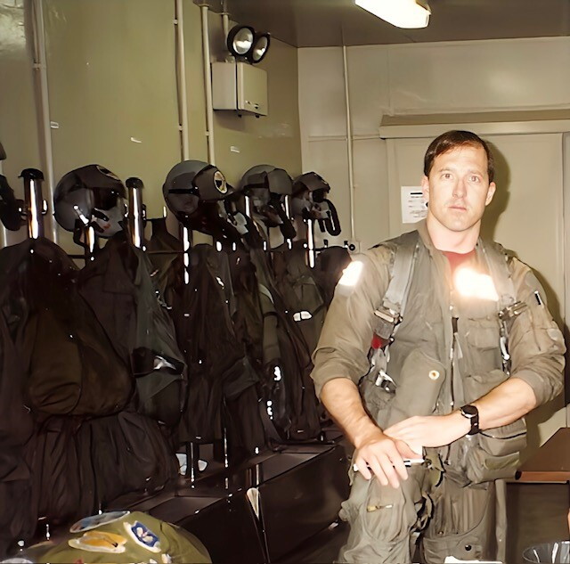 Jack Roosa F-16 fighter pilot