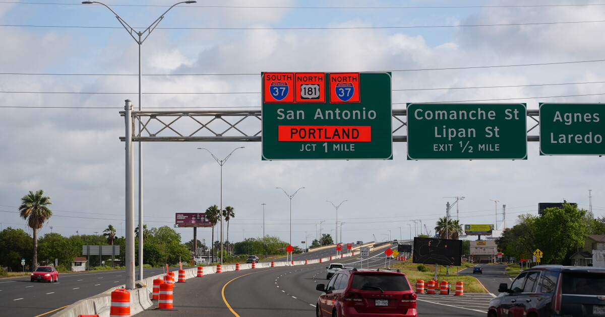 Harbor Bridge Project causes improvements to highway traffic - Vimarsana News