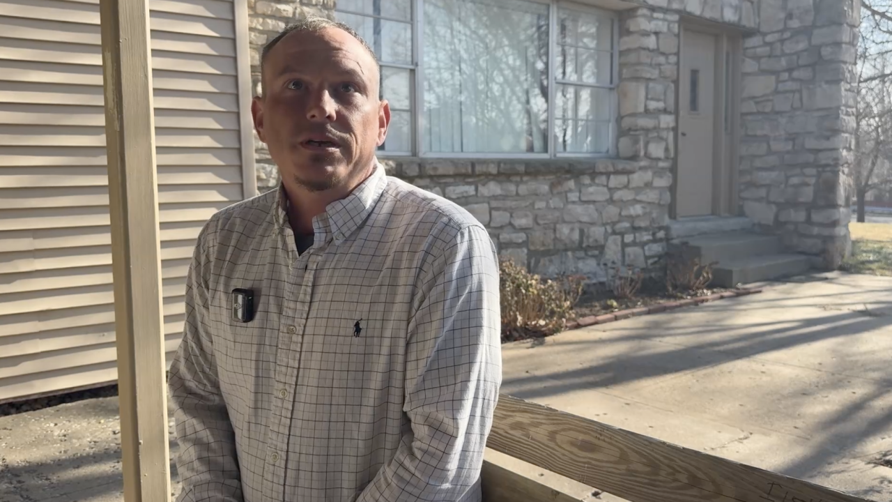 Joshua Livingston.png