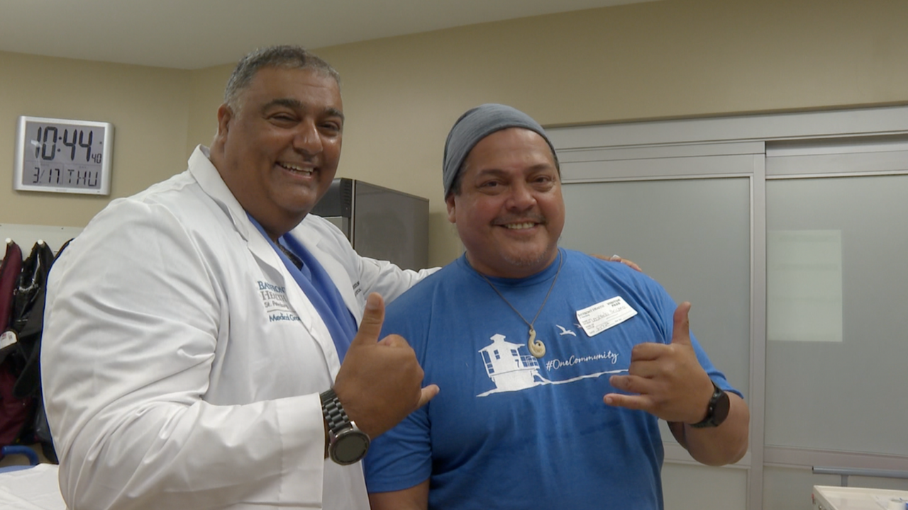 Leo Briceno Sarah Hollenbeck.png