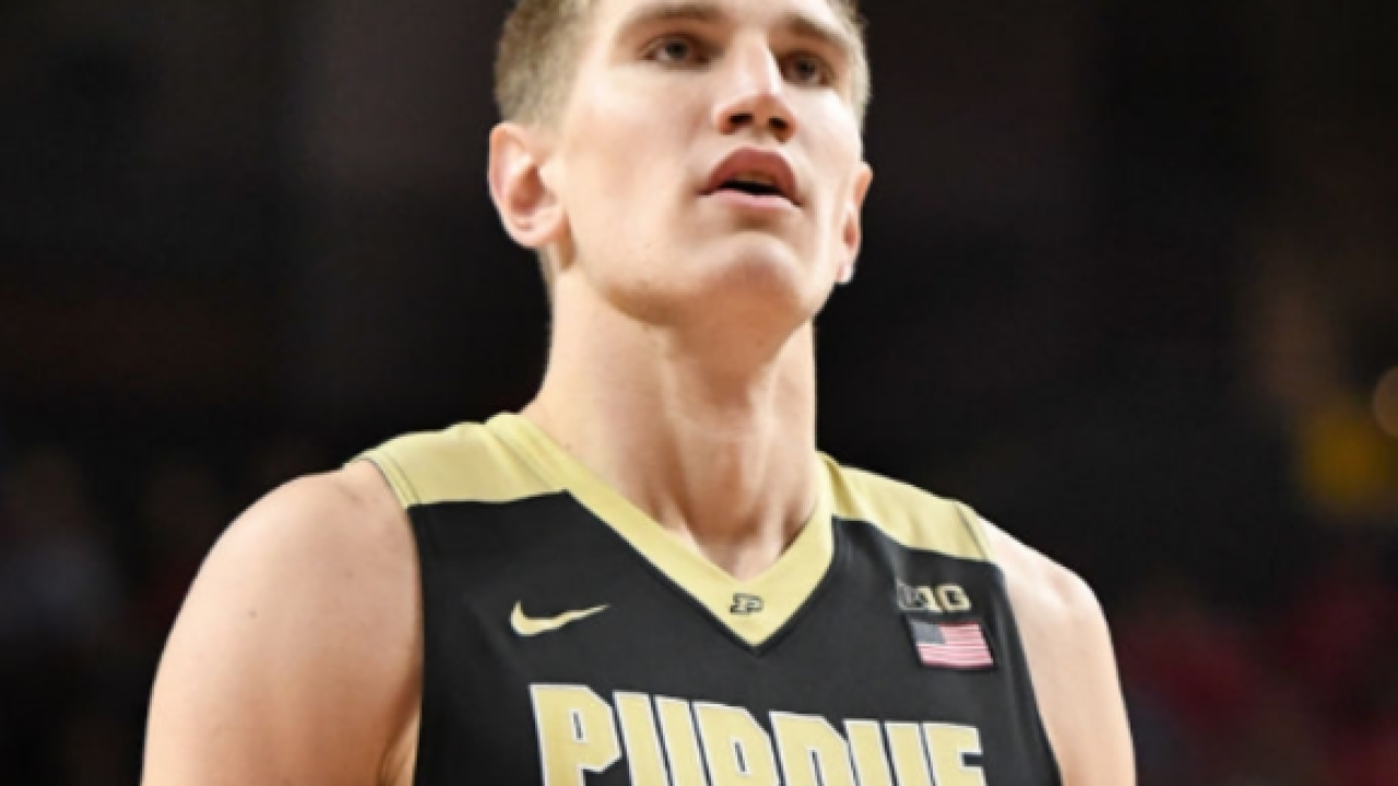 Isaac Haas' free throw gives No. 5 Purdue win over Michigan