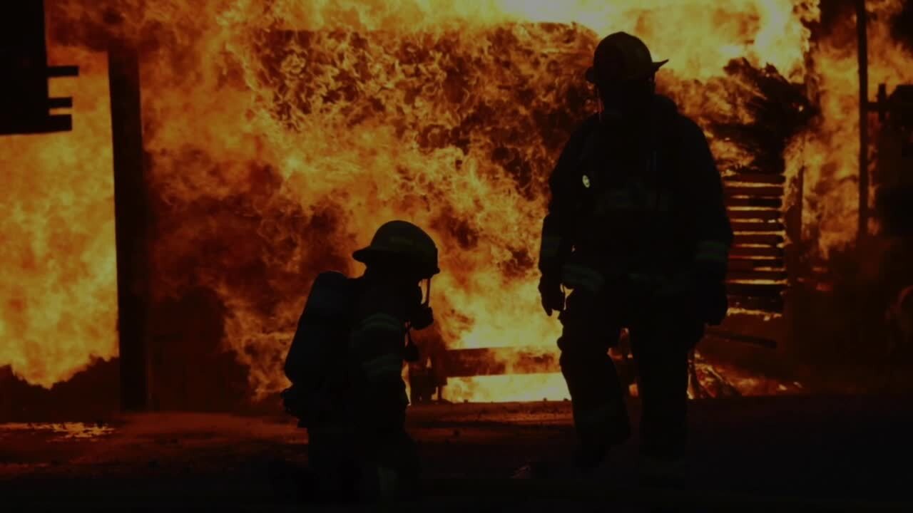 Fire at R-Y timber in Livingston