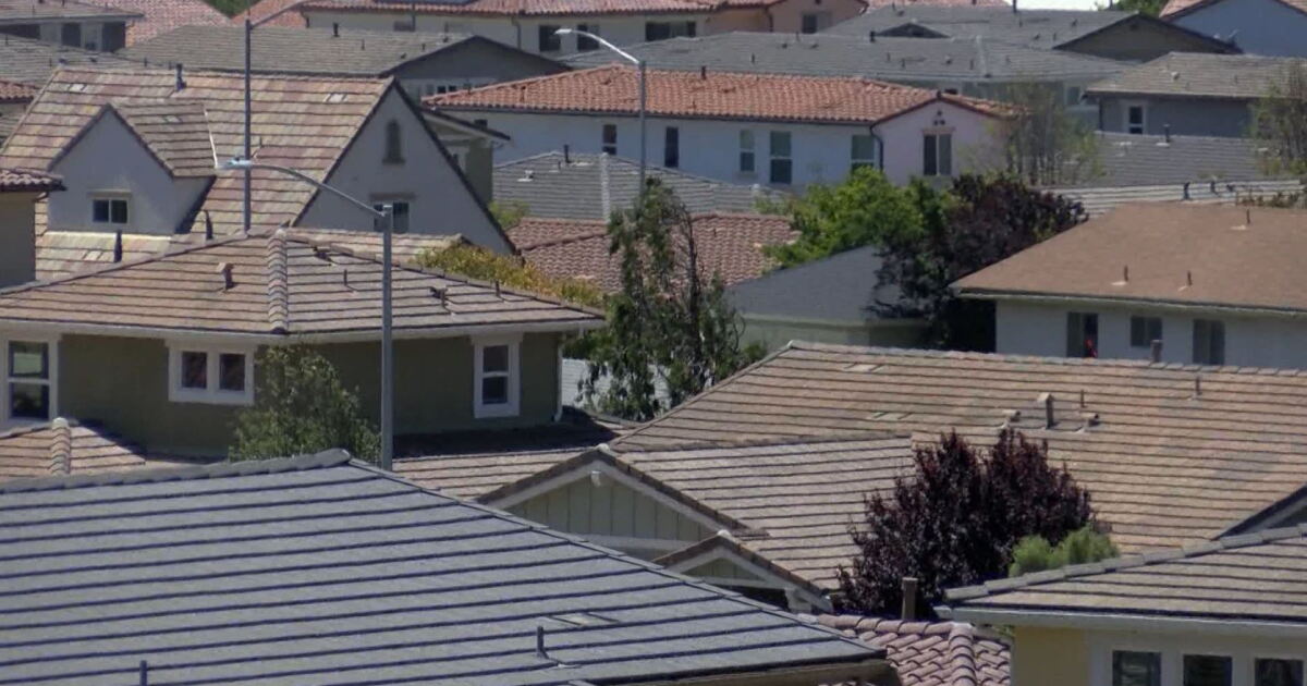 California homebuyers face fewer companies to insure their homes - Vimarsana News