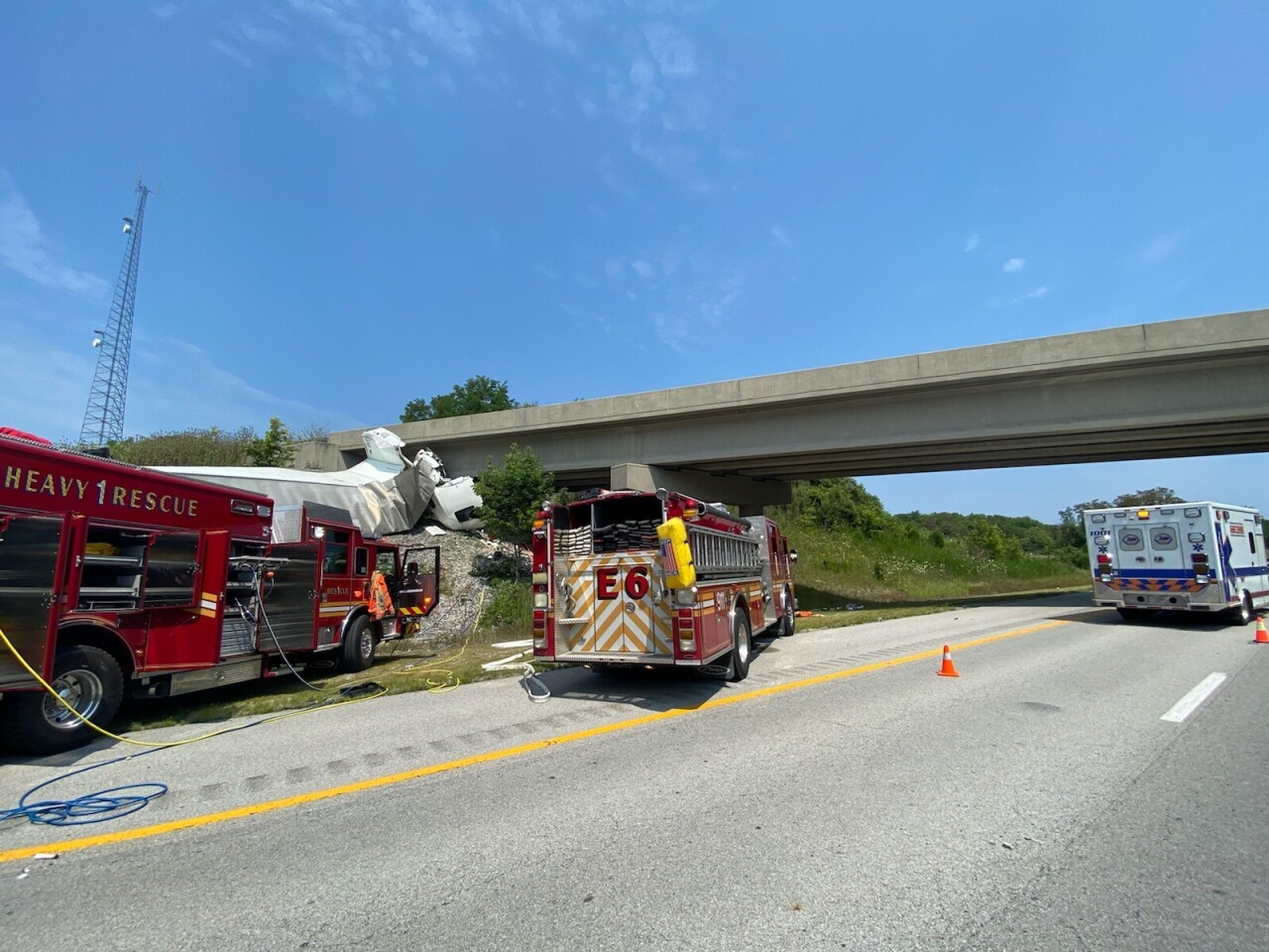 Scott semi crash.jpg