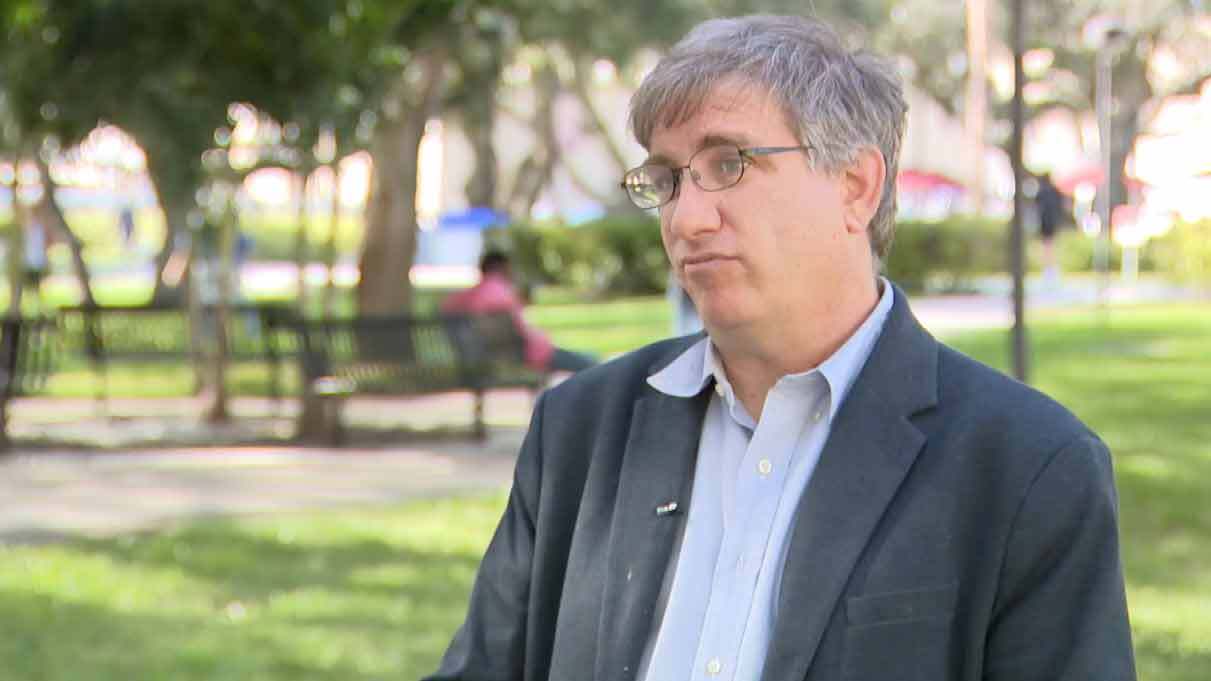 Florida Atlantic University professor Kevin Wagner discusses the importance of securing the Hispanic vote in Florida.