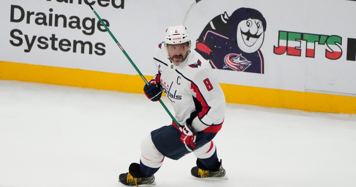 Ο Alex Ovechkin καθυστερεί τη σύνταξη, υπογράφει μονοετές συμβόλαιο με την Capitals