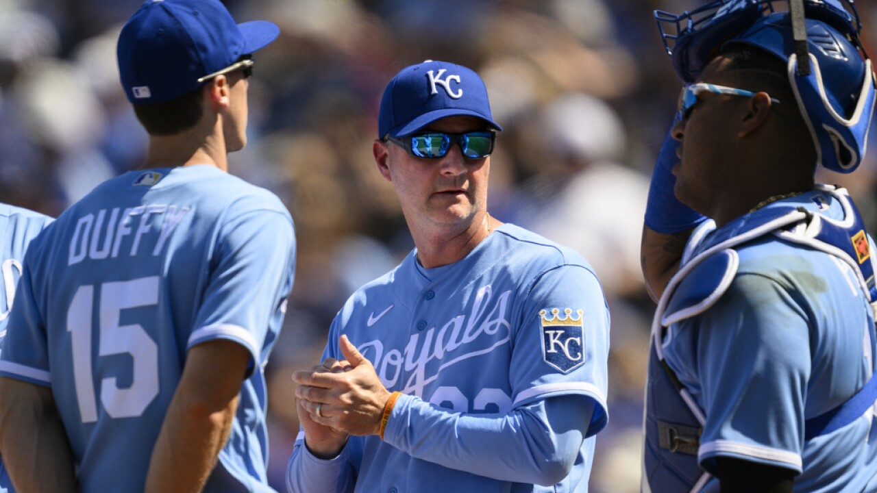Royals manager Matt Quatraro to return to dugout Monday following COVID absence