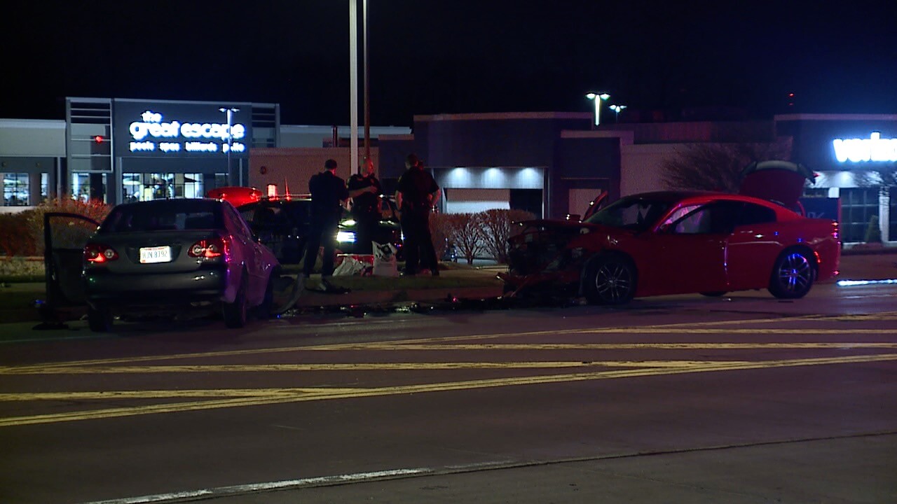 Strongsville crash rt82 3.jpg