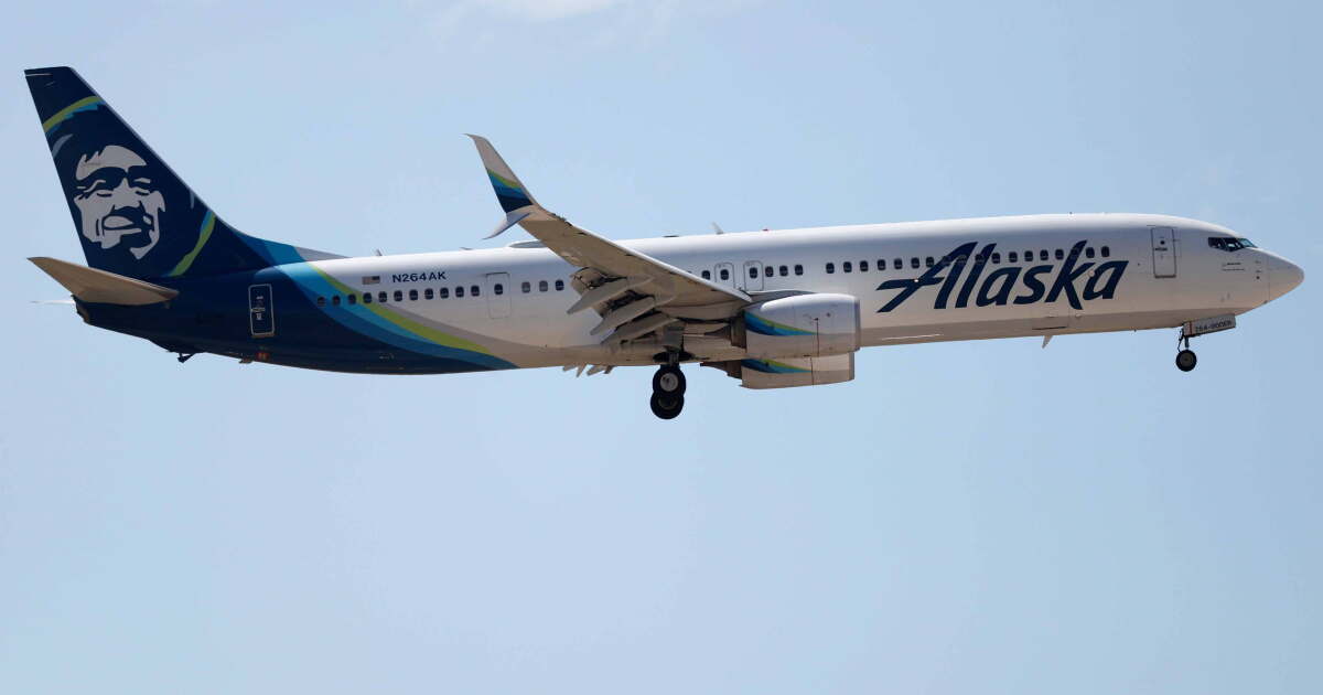 Off-duty pilot tried to take control of flight, airline says - Vimarsana News