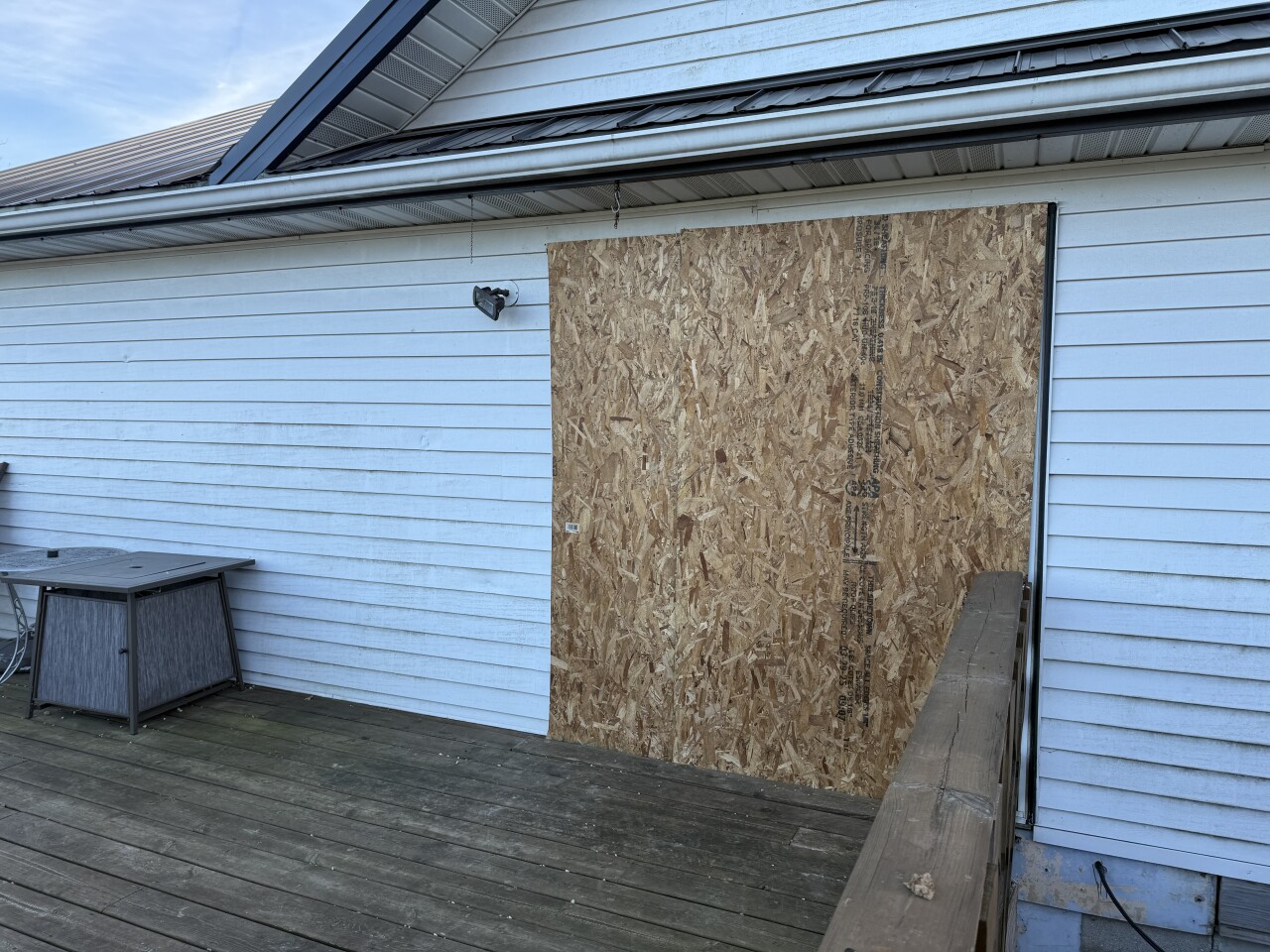 Cascade gas blast aftermath