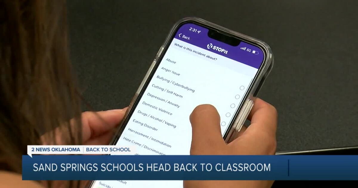 Sand Springs schools head back to class
