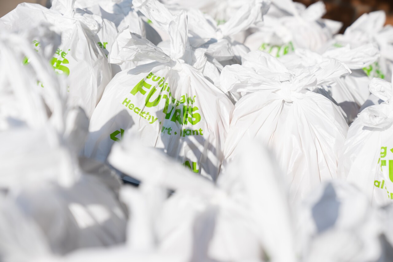 Bags are organized before volunteers start delivering.