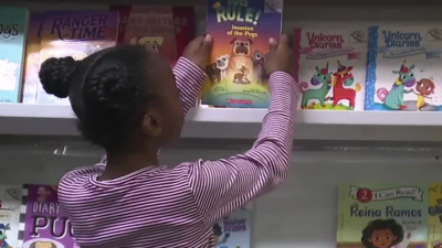 Reading Week brings 1,600 new books to kids at Matt Kelly Elementary, one home library at a time