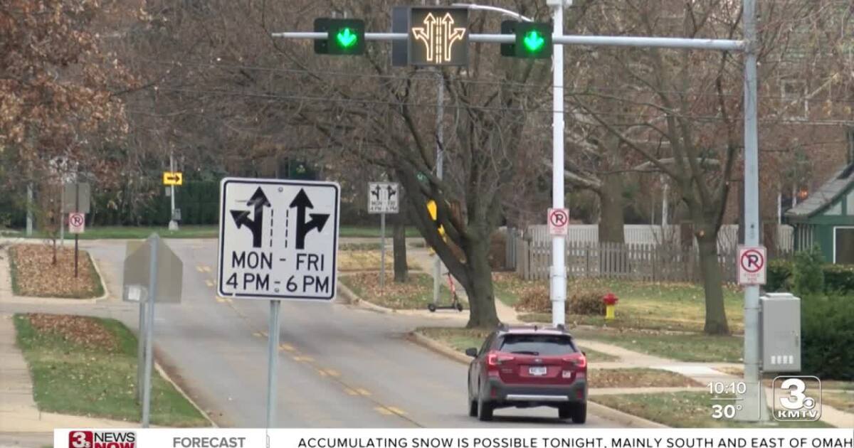 Dundee Memorial Park neighborhood residents frustrated with the roundabouts proposal project