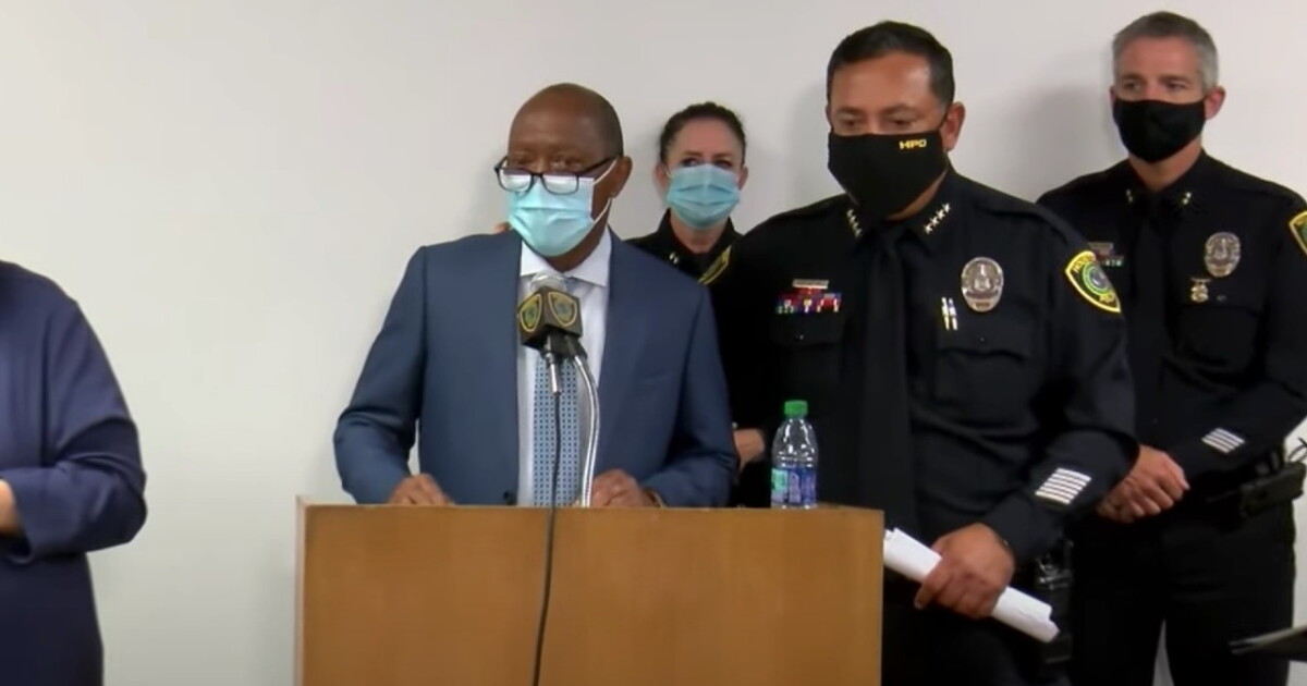 4 Houston officers fired after fatally shooting man in April