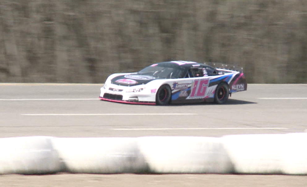 Samantha Stuart's No. 16 super late model