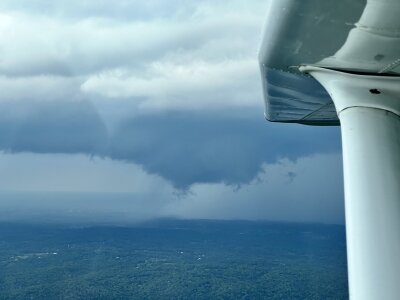 Wall cloud spotted near Bethel